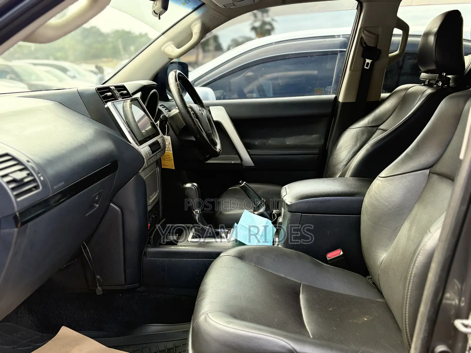 Toyota Land Cruiser Prado 2.8 2017 Gray