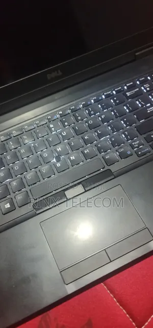 Laptop Dell Latitude 5580 8GB Intel Core i5 eMMC 256GB