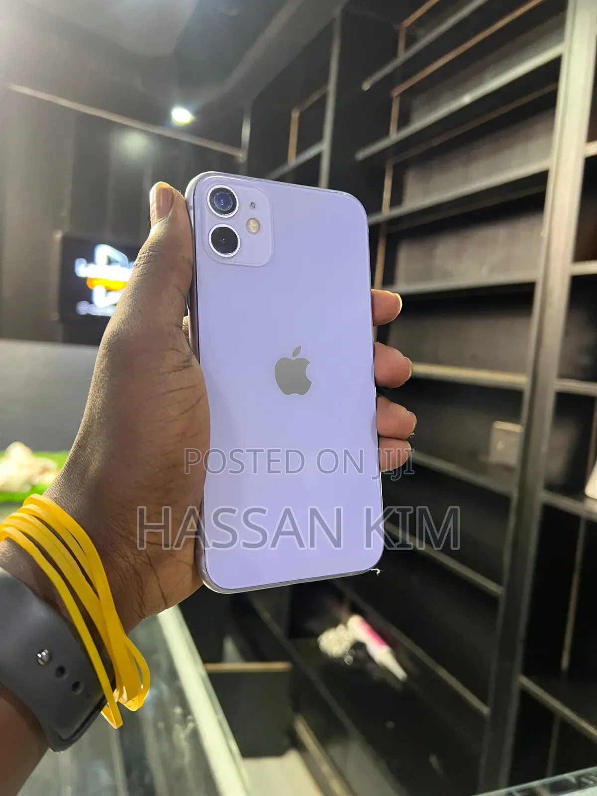 Apple iPhone 11 64 GB Purple