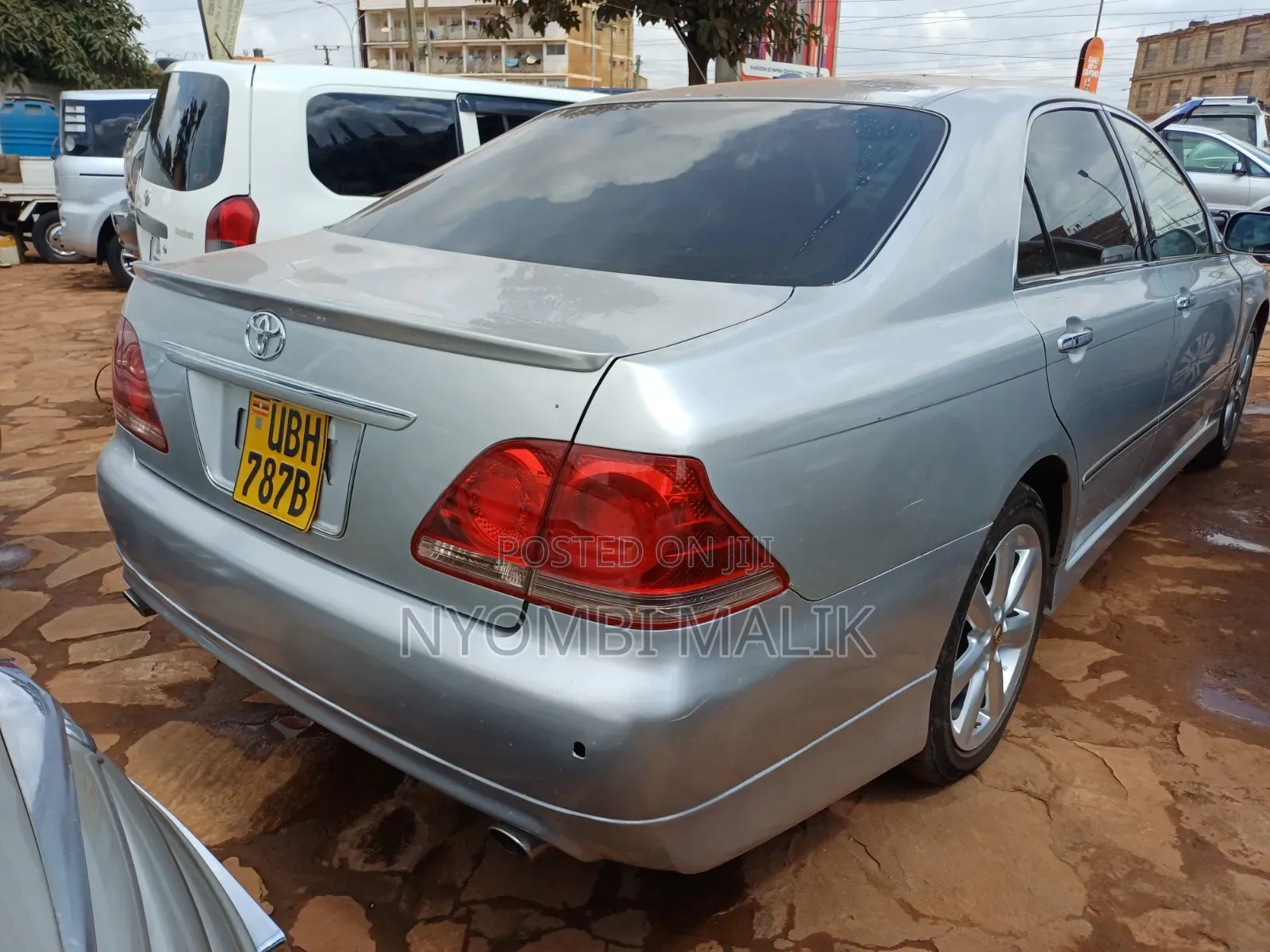 Toyota Crown 2008 Silver
