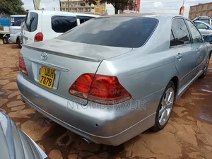 Toyota Crown 2008 Silver