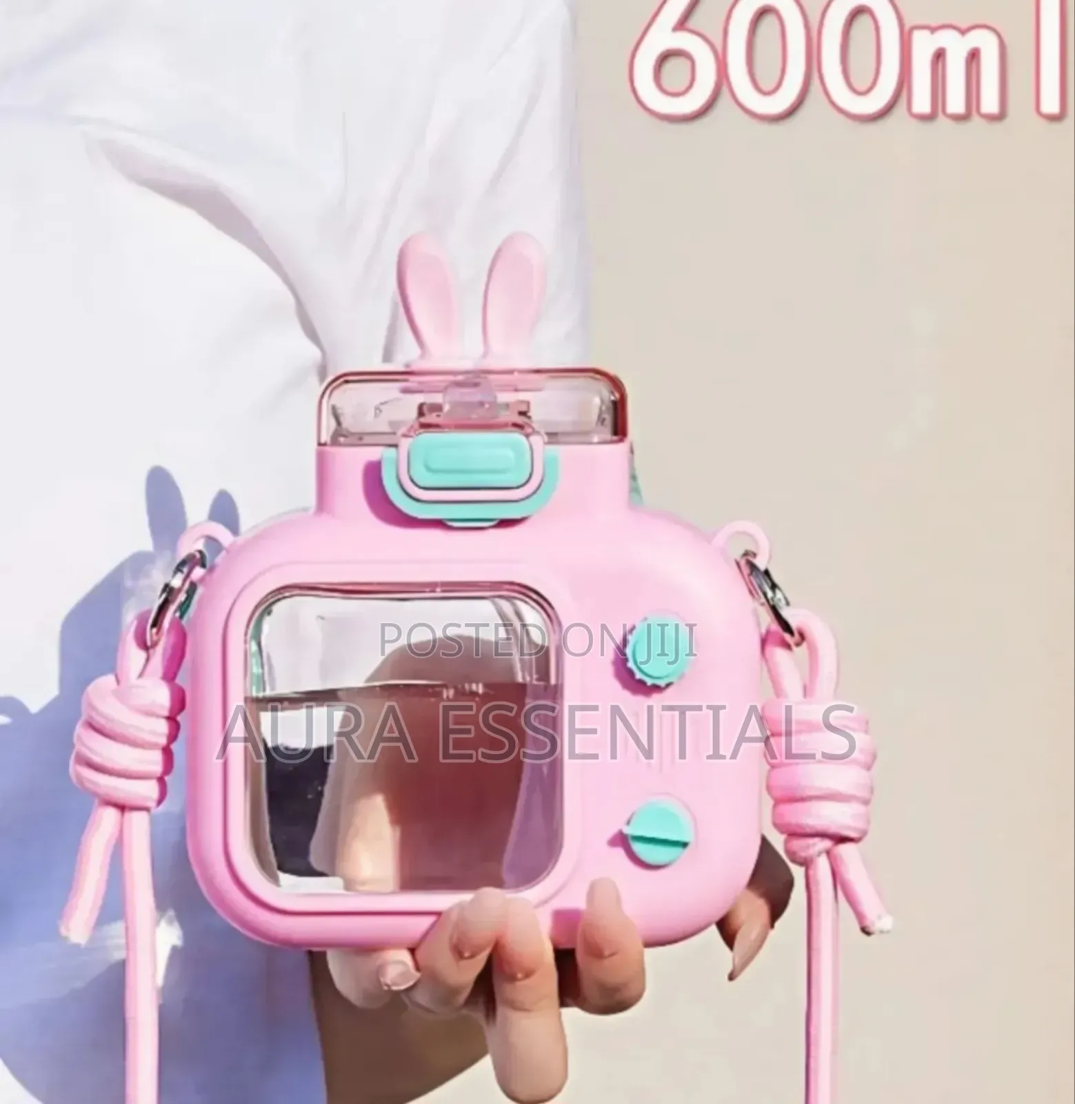 600ml Cartoon-themed Tv Water Bottle