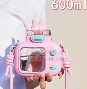 600ml Cartoon-themed Tv Water Bottle
