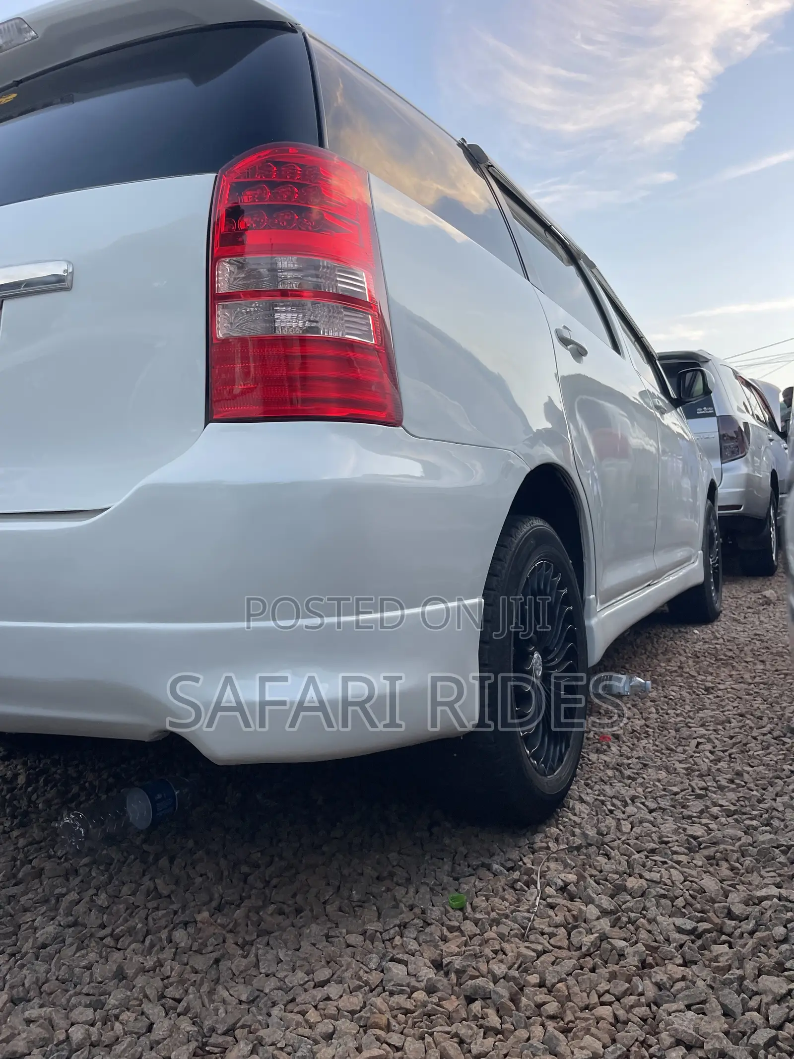 Toyota Wish 2005 Silver
