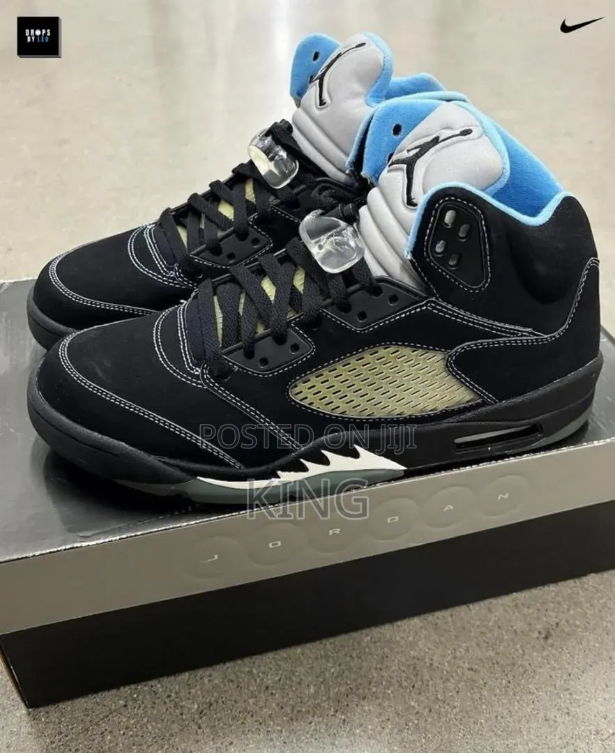 Nike Air Jordan 5 Retro "Black/University Blue" Sneakers