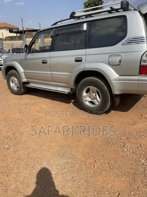 Toyota Land Cruiser Prado 2002 Silver