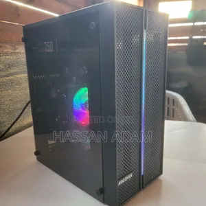 New Desktop Computer Asus 32GB Intel Core i7 SSHD (Hybrid) 256GB
