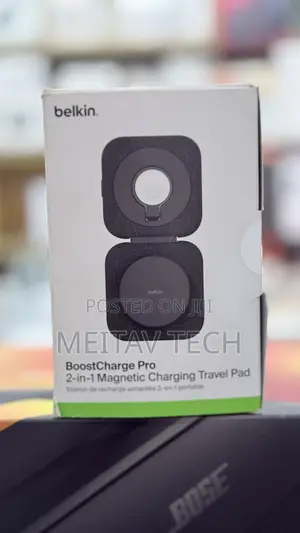 Belkin Boost Charge Pro 2in1 Magnetic Wireless Charging Travel Pad 15w