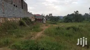 100/100ft Plot in Mpererwe