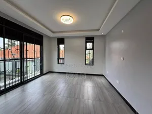 2bdrm Apartment in Kizungu, Central Division for rent