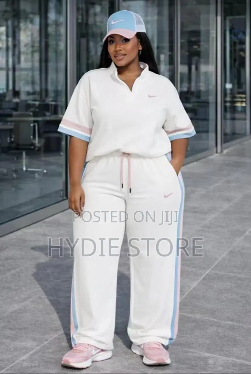 Ladies Three Piece Classic Set