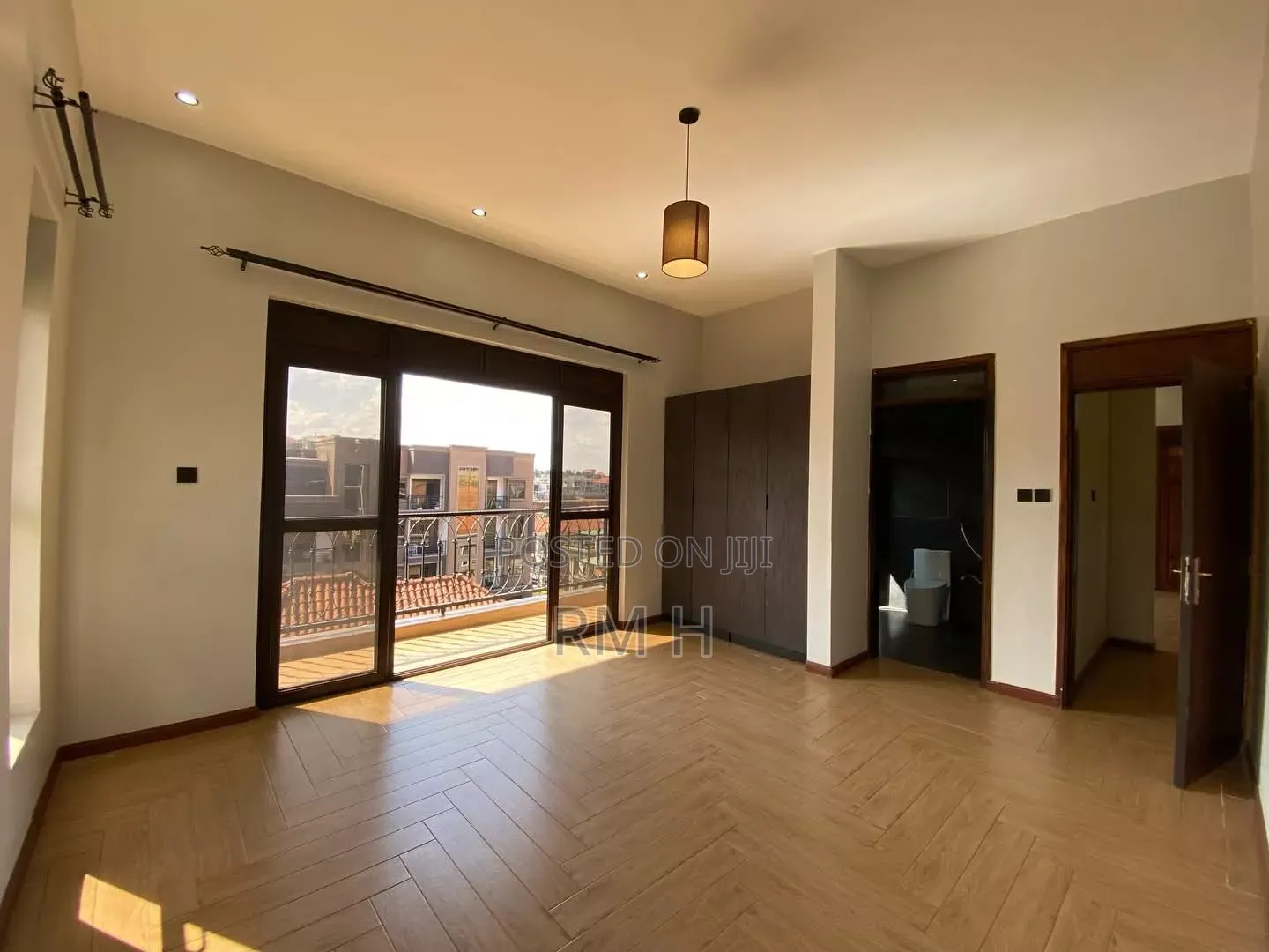 4bdrm Apartment in Bunga, Central Division for rent