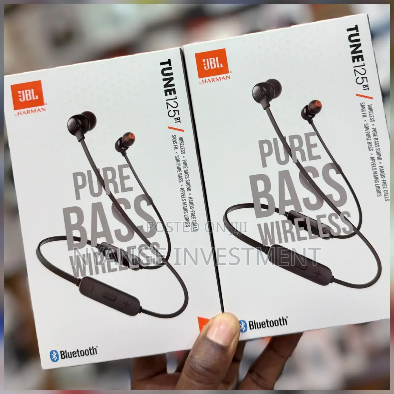 JBL Tune 125bt Wireless Neckband Earphones.