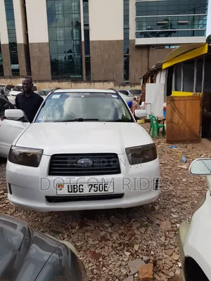Subaru Forester 2006 White