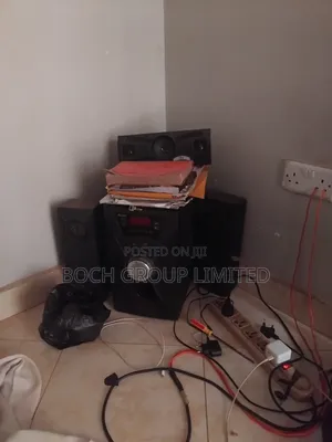 Woofer Music