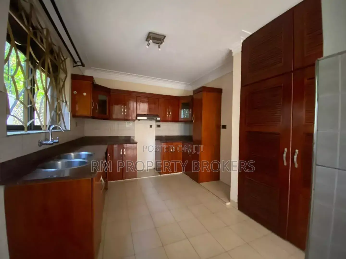 2bdrm Apartment in Makindye, Central Division for rent