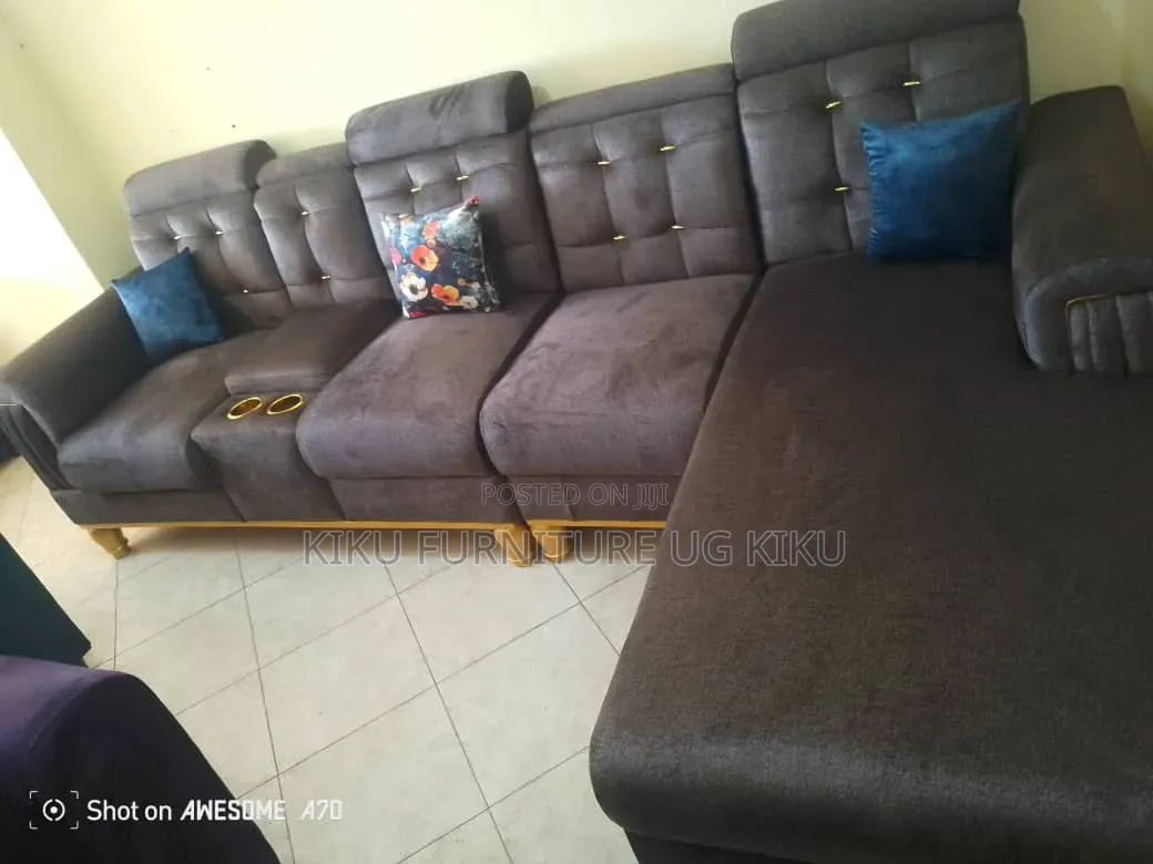 Luxury Six Seater Sofa Set