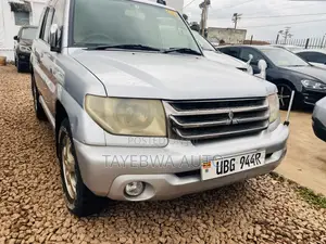 Mitsubishi Pajero IO 2007 Silver