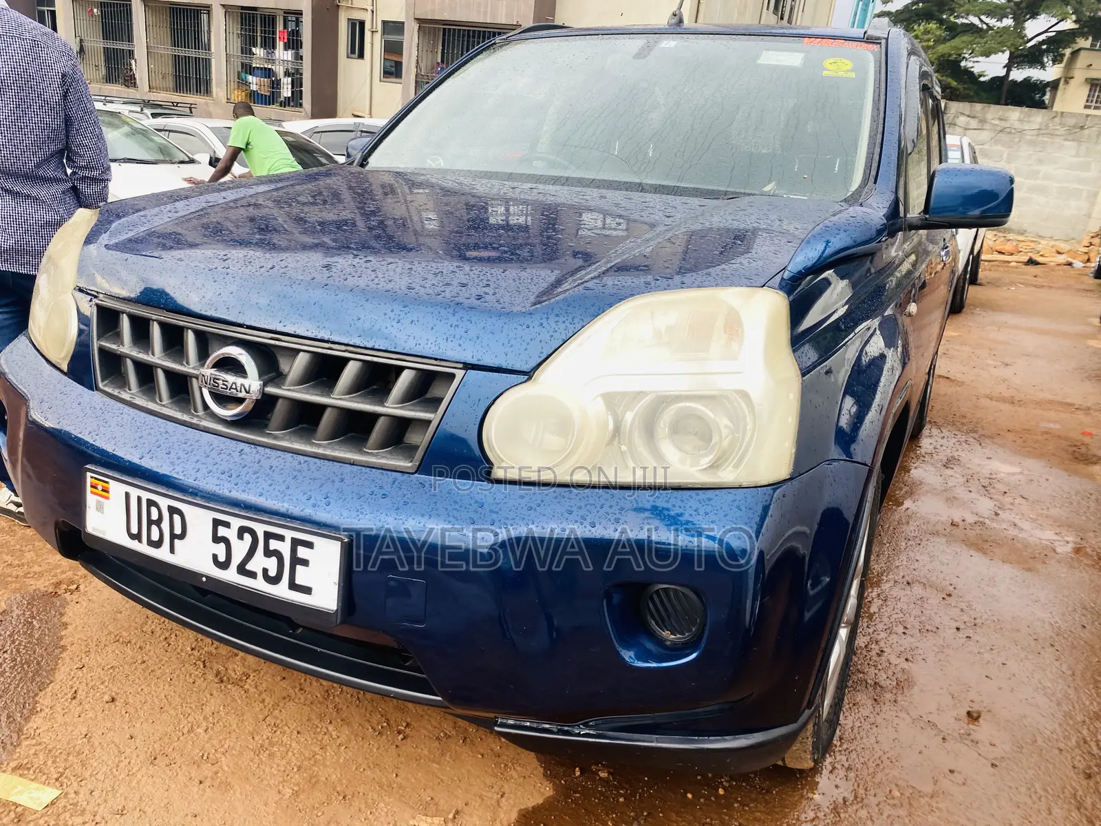Nissan X-Trail 2.0 Petrol XE 2010