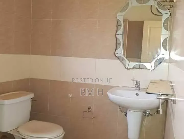 4bdrm Duplex in Lubowa, Central Division for rent