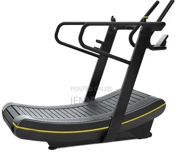 Non-Motorized, Self-Powered Curved Treadmill