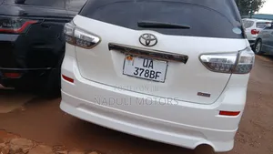 Toyota Wish 2017 White