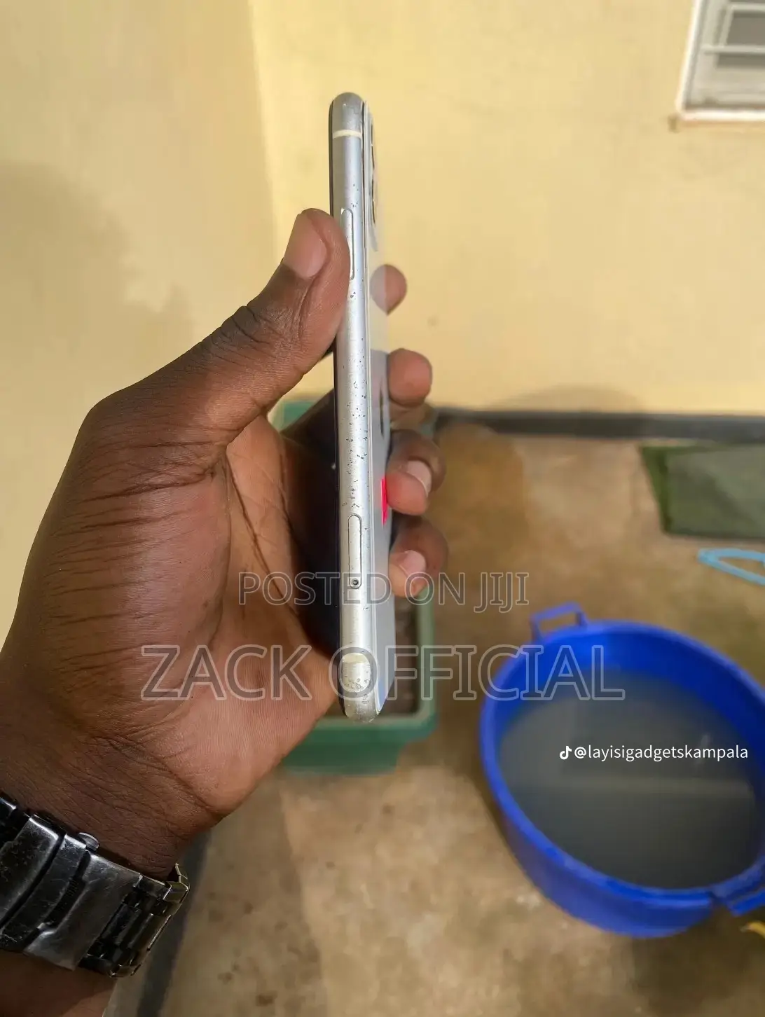Apple iPhone 11 64 GB Silver