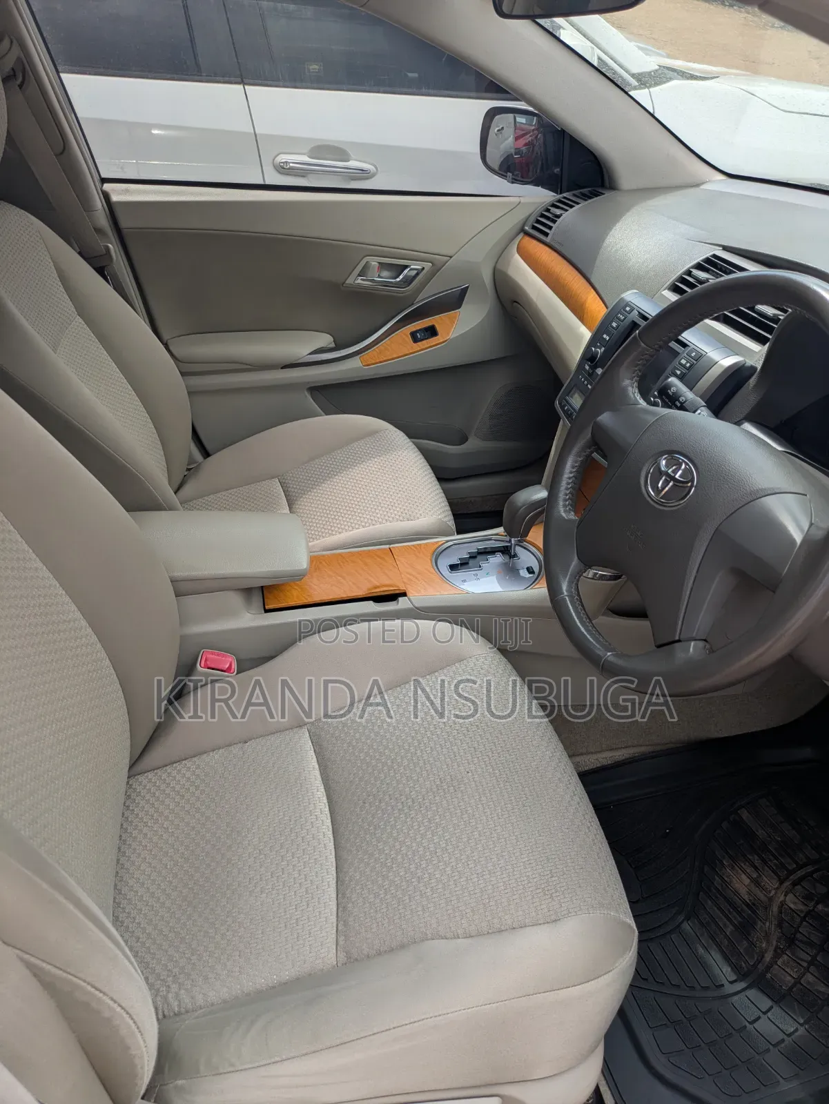 Toyota Premio 2009 Silver