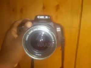 Canon Dslr Camera 600 D