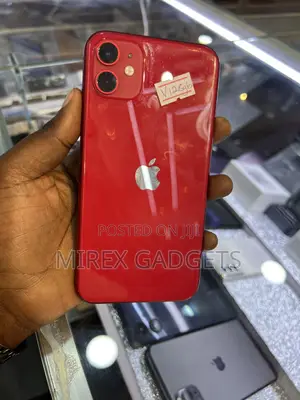 Apple iPhone 11 128 GB Red