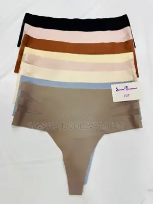 Savy Seamless Laser-Cut Thongs
