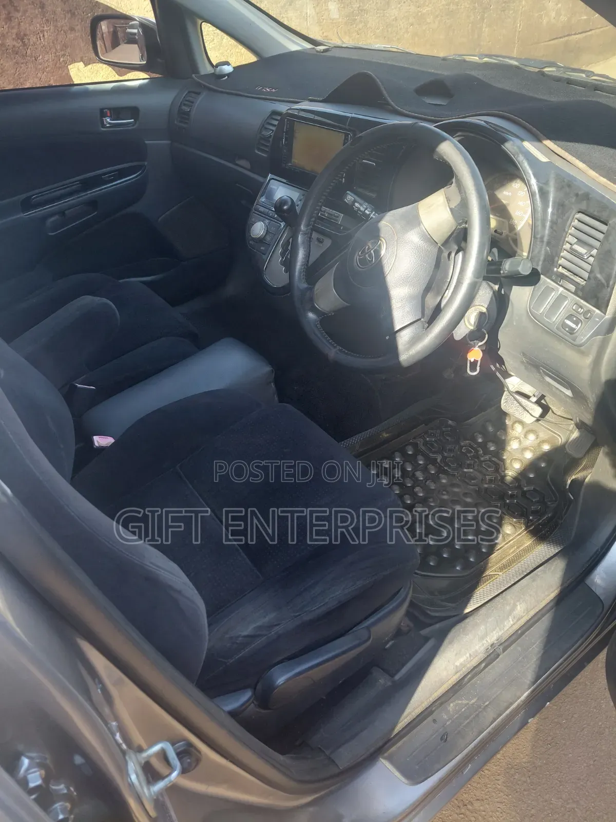 Toyota Wish 2008 Gray