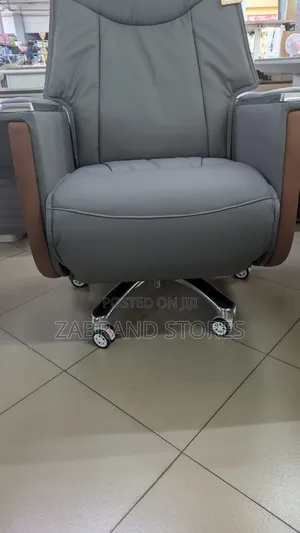 Executive Reclining Office Chair