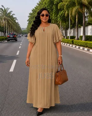 Ever-Pretty Pleated Maxi Dress