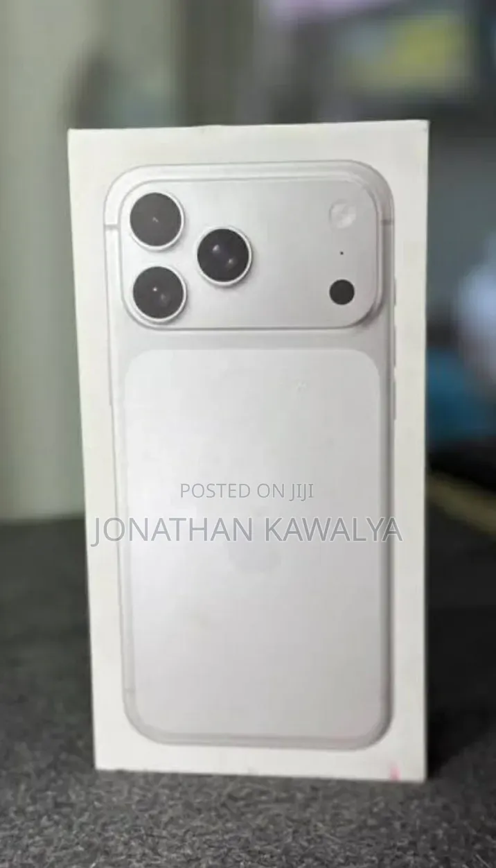 New Apple iPhone 17 Pro Max 256 GB Silver
