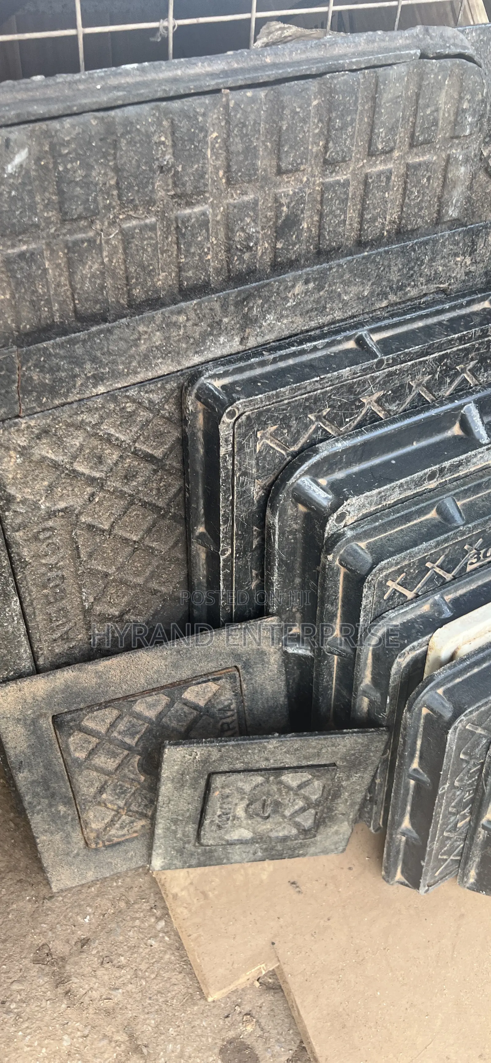 Manhole 50 by 50(Castiron)