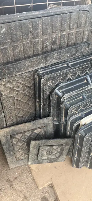 Manhole 50 by 50(Castiron)