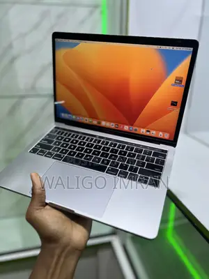 Laptop Apple MacBook Pro 2019 16GB Intel Core i7 SSD 512GB