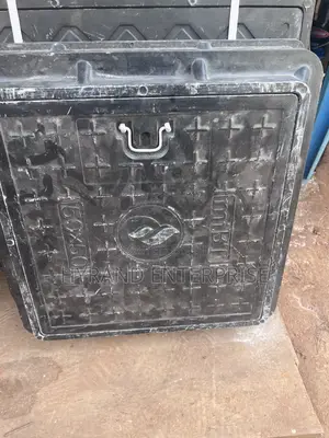 Manholes 50 by 50(Fibre)