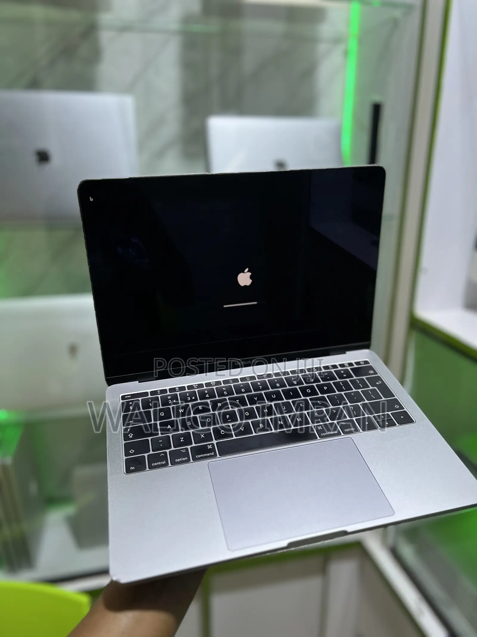 Laptop Apple MacBook Pro 2017 8GB Intel Core i5 SSD 256GB