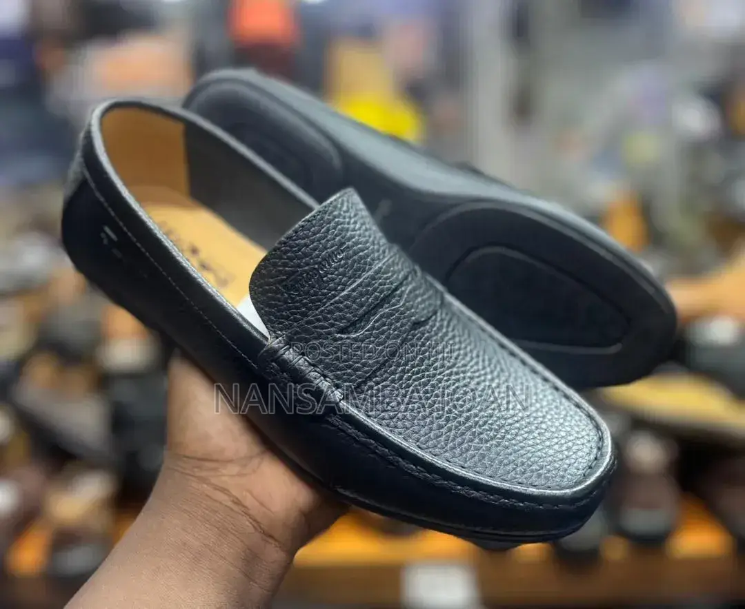 Classic Comfortable Mocassins -Black