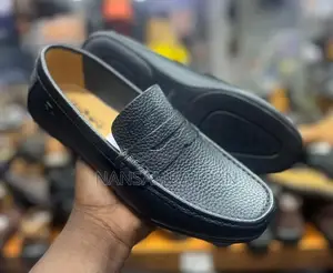 Classic Comfortable Mocassins -Black