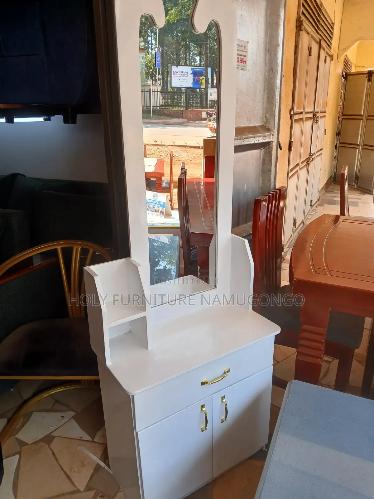 Dressing Mirror Made in Wood