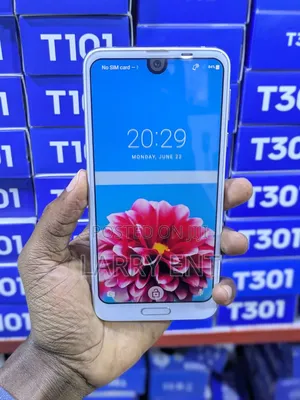 Sharp Aquos R2 64 GB White