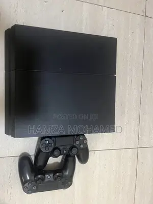 Sony Ps4(Playstation)Uk Used Console Ps4 With Single Gamepad