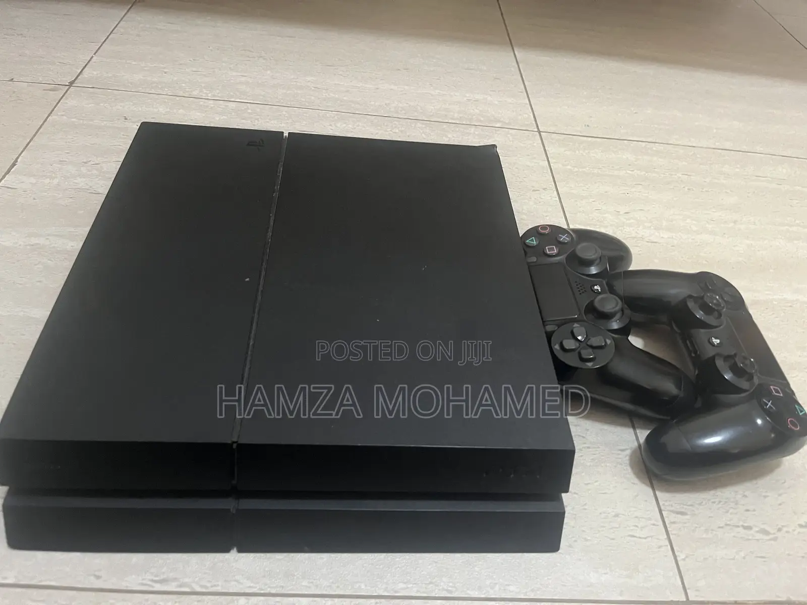 Sony Ps4(Playstation)Uk Used Console Ps4 With Single Gamepad