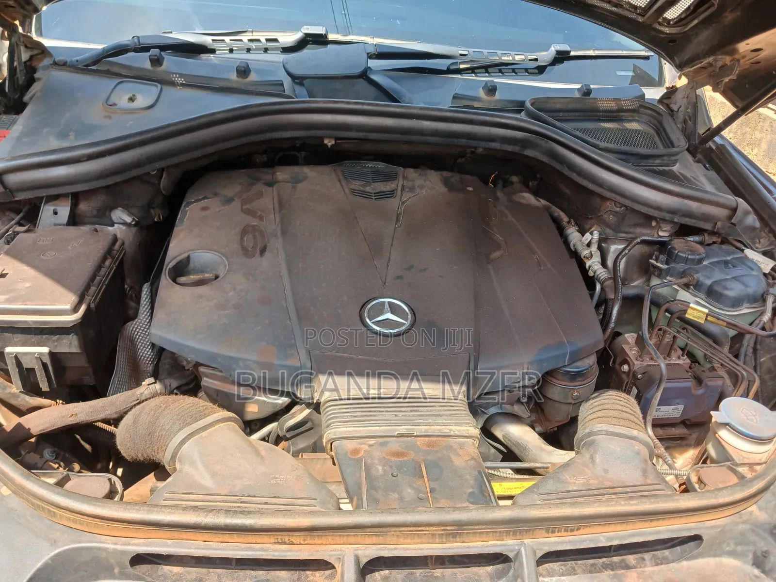Mercedes-Benz M Class 2014 Brown