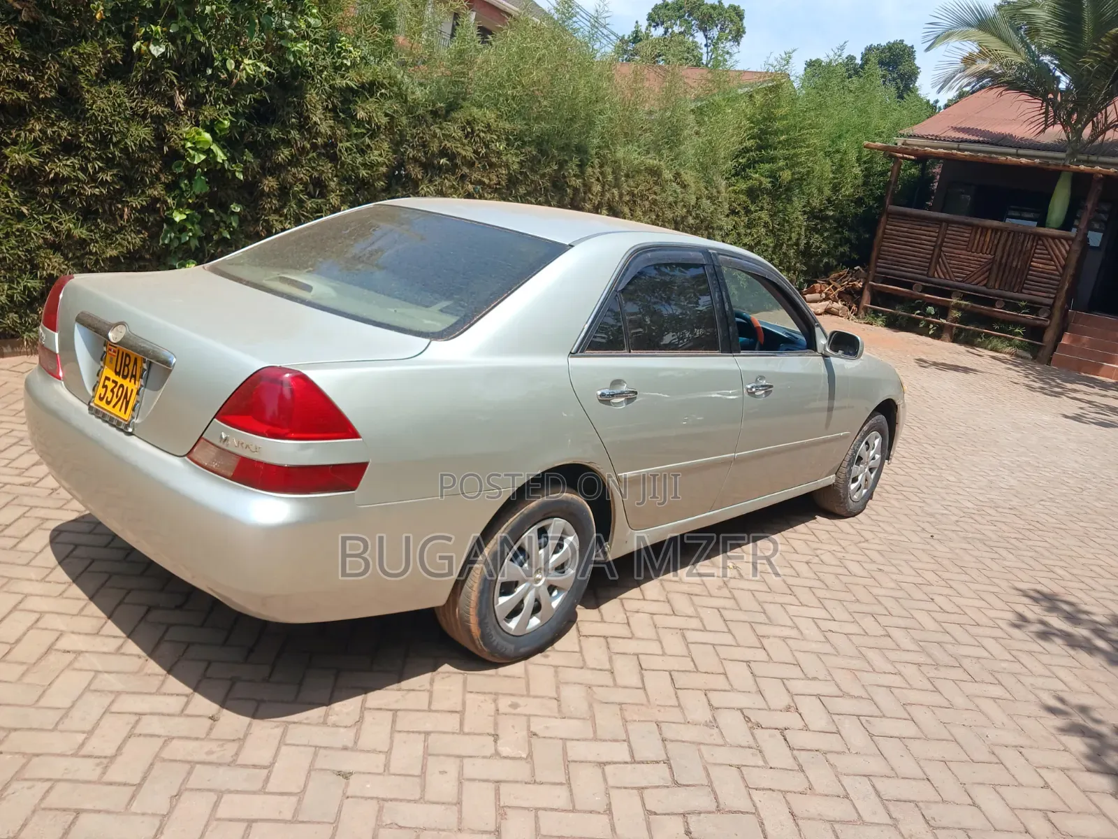 Toyota Mark II 2002 Silver