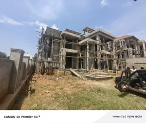 5bdrm House in Kungu, Central Division for sale