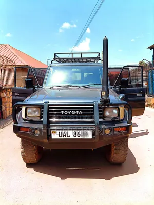 Toyota Land Cruiser Prado 1996 Black